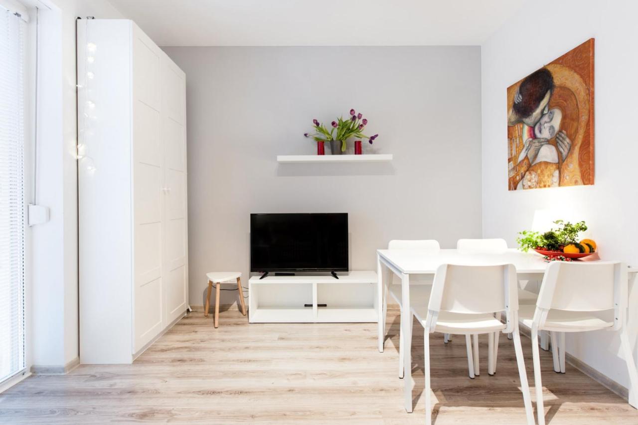 شقة Project Comfort Apartament Dywizjonu 303 175/8 Warszawa المظهر الخارجي الصورة
